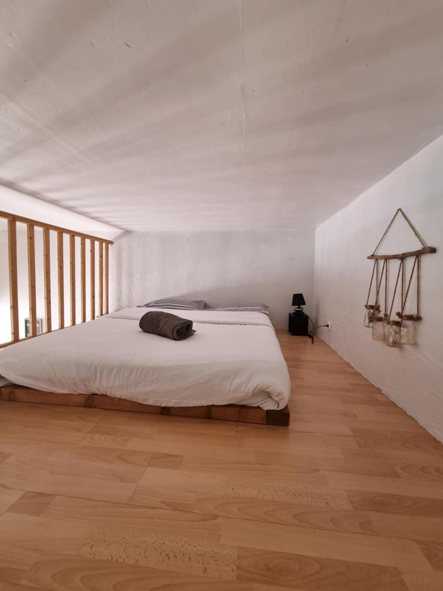 Apartment Loft Avec Mezzanine, Limitrophe Monaco Roquebrune-Cap-Martin